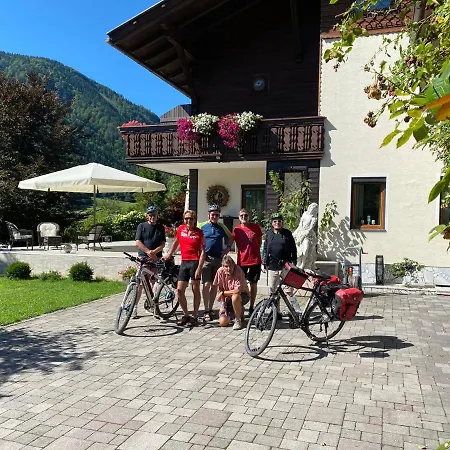 Kramser Guest house *