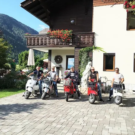 Kramser Guest house *