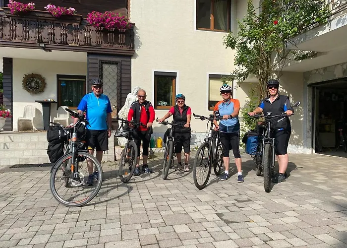 Kramser Guest house 4*