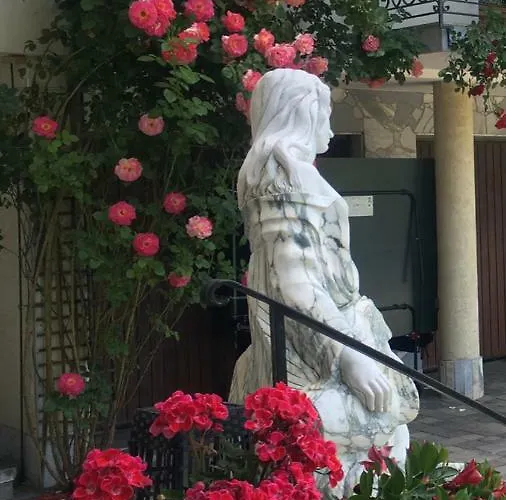 Kramser Guest house 3*